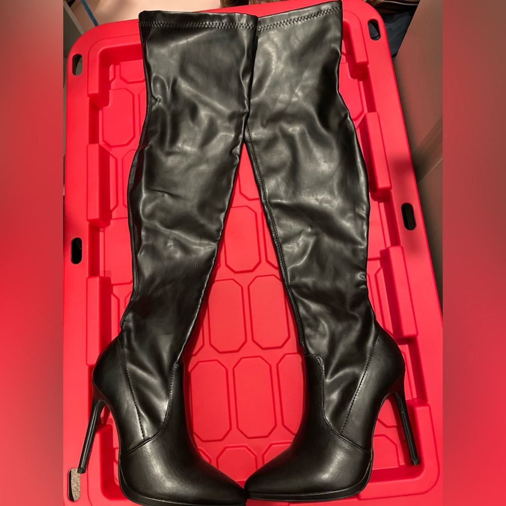 ShoeDazzle black leather thigh high boots - never worn